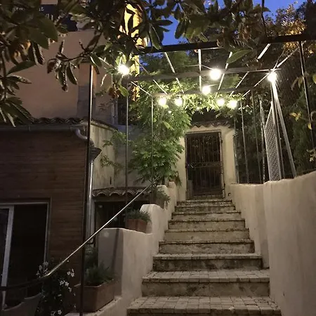 Les Chambres Du Moulin A Huile Frühstückspension 2*