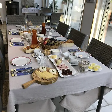 Les Chambres Du Moulin A Huile Frühstückspension