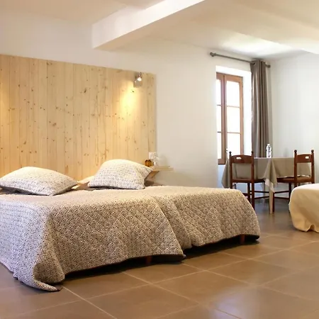 Les Chambres Du Moulin A Huile Couette-café